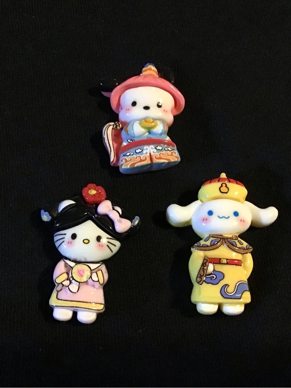 Sanrio characters mini magnet set with kimono design - Assorted Pastel Colors